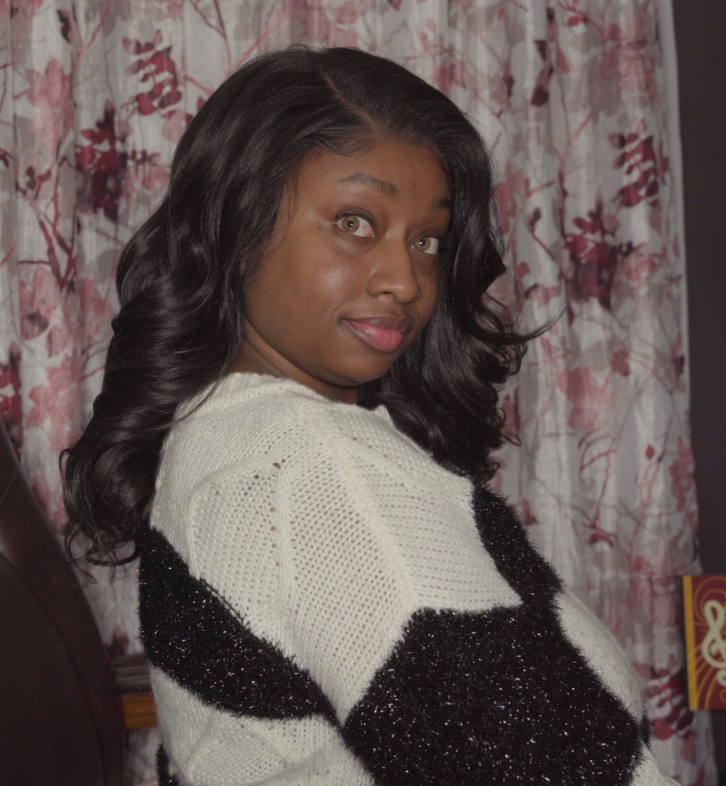 Outre Airtied 13X6 HD Lace Frontal Wig - HHB-Soft Curls 18"