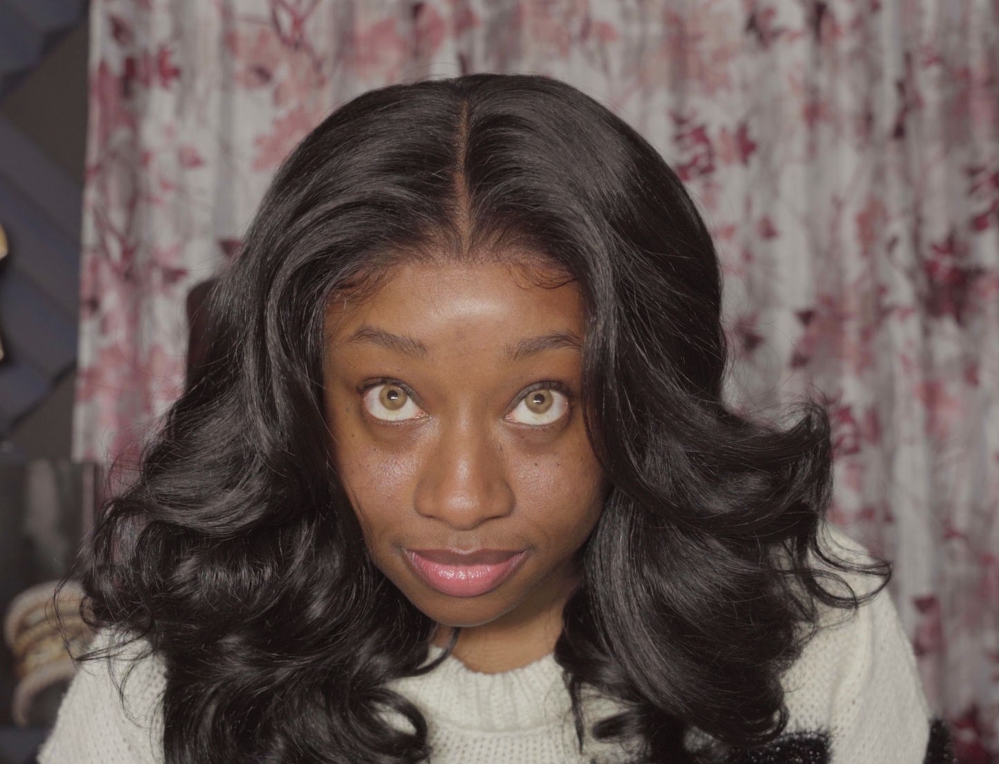 Outre Airtied 13X6 HD Lace Frontal Wig - HHB-Soft Curls 18"